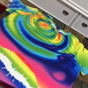 Tie dye graphic multicolored T-shirt.